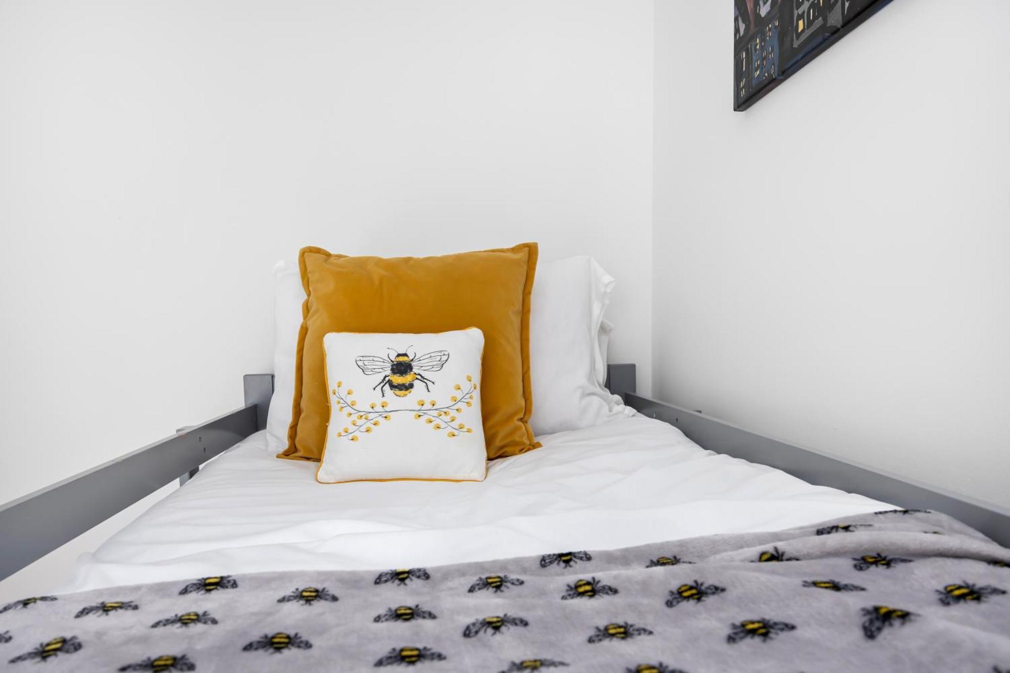 Queens Mile 1 With Free Parking By My Getaways 브라이턴 외부 사진